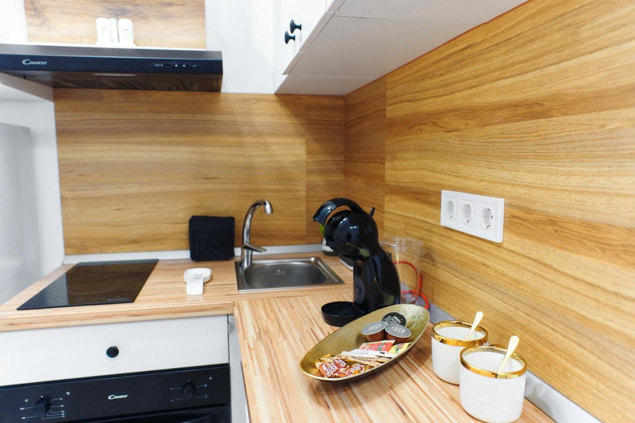 Bella House Apartaments Craiova Eksteriør billede