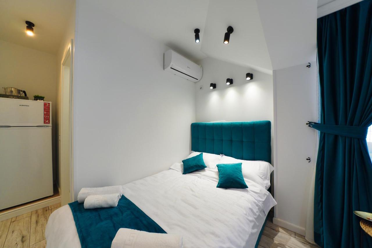 Bella House Apartaments Craiova Eksteriør billede